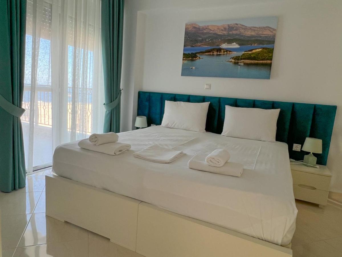Paradise Apartment Sarandë エクステリア 写真