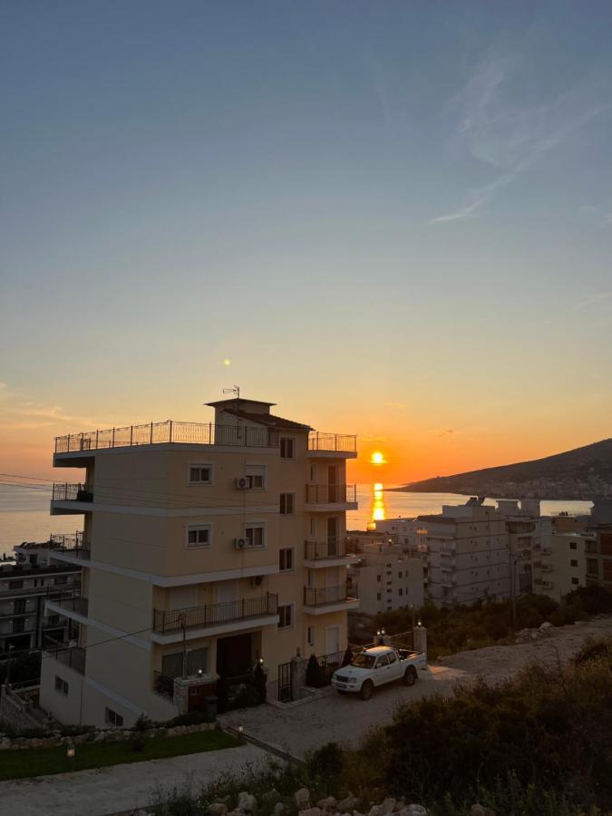 Paradise Apartment Sarandë エクステリア 写真